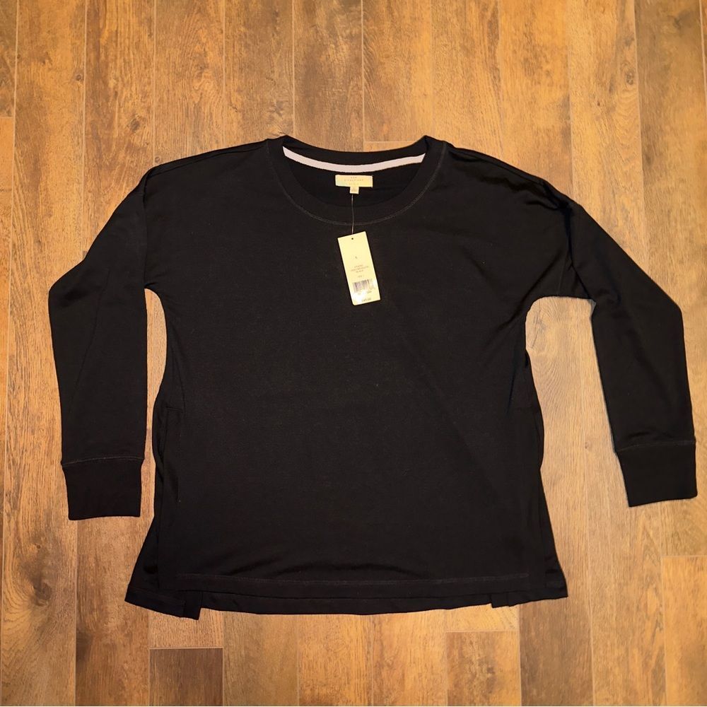 New Directions Studio Women's Large NWT Black Long Sleeve Top